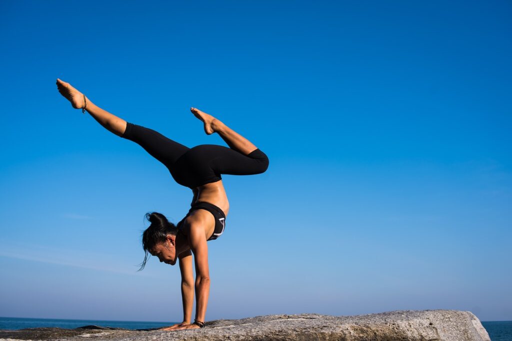 woman, nature, yoga-2587069.jpg